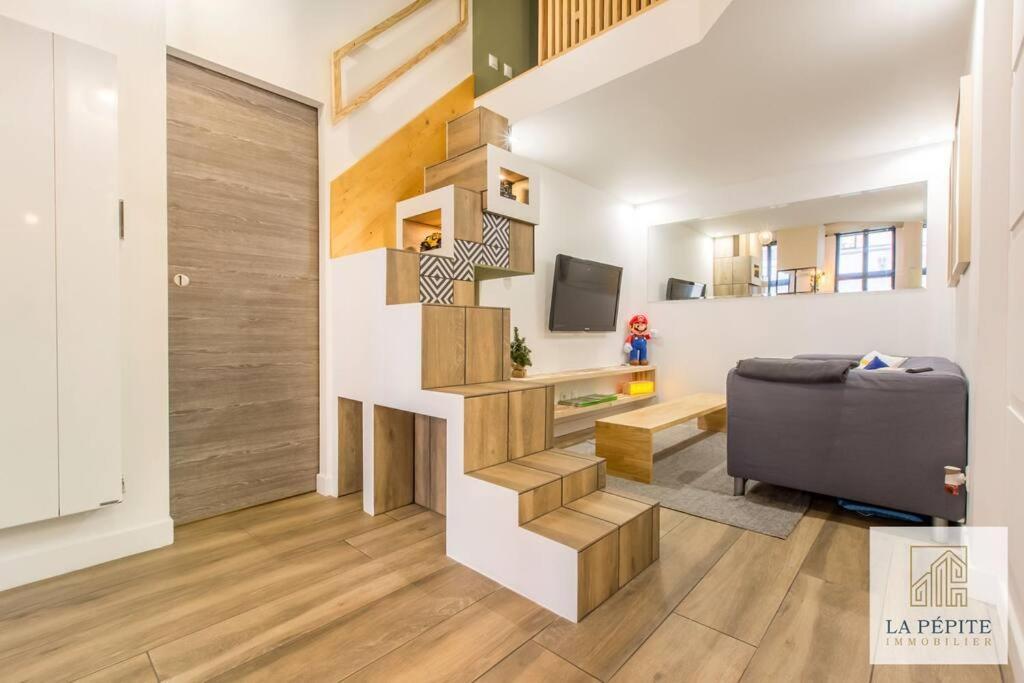 Appartement 40M2 Les Cintres Du Palace วาลองเซียนส์ ภายนอก รูปภาพ